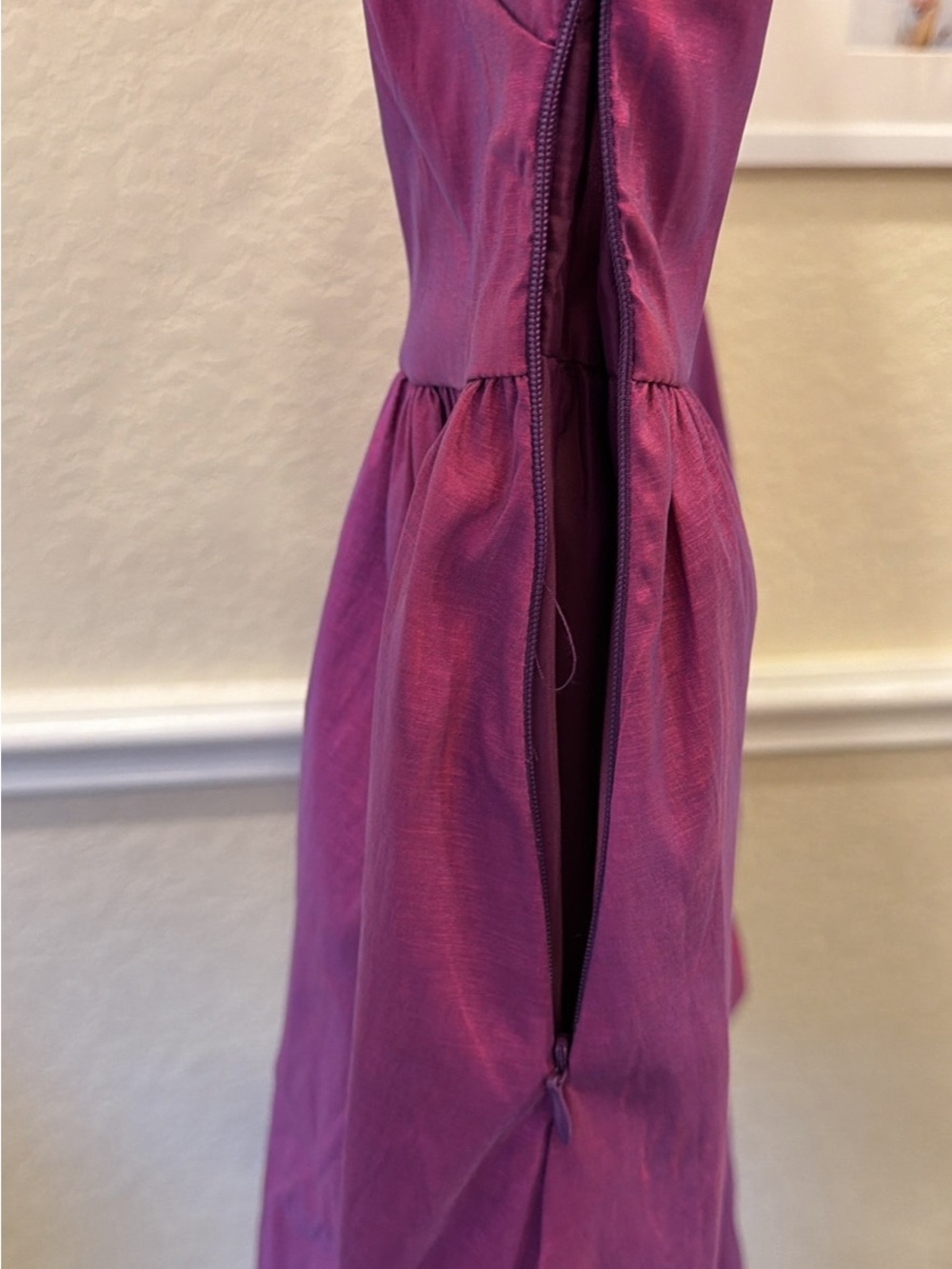 THML Sheen & Iridescent Purple Cocktail Dress - Picture 5 of 8